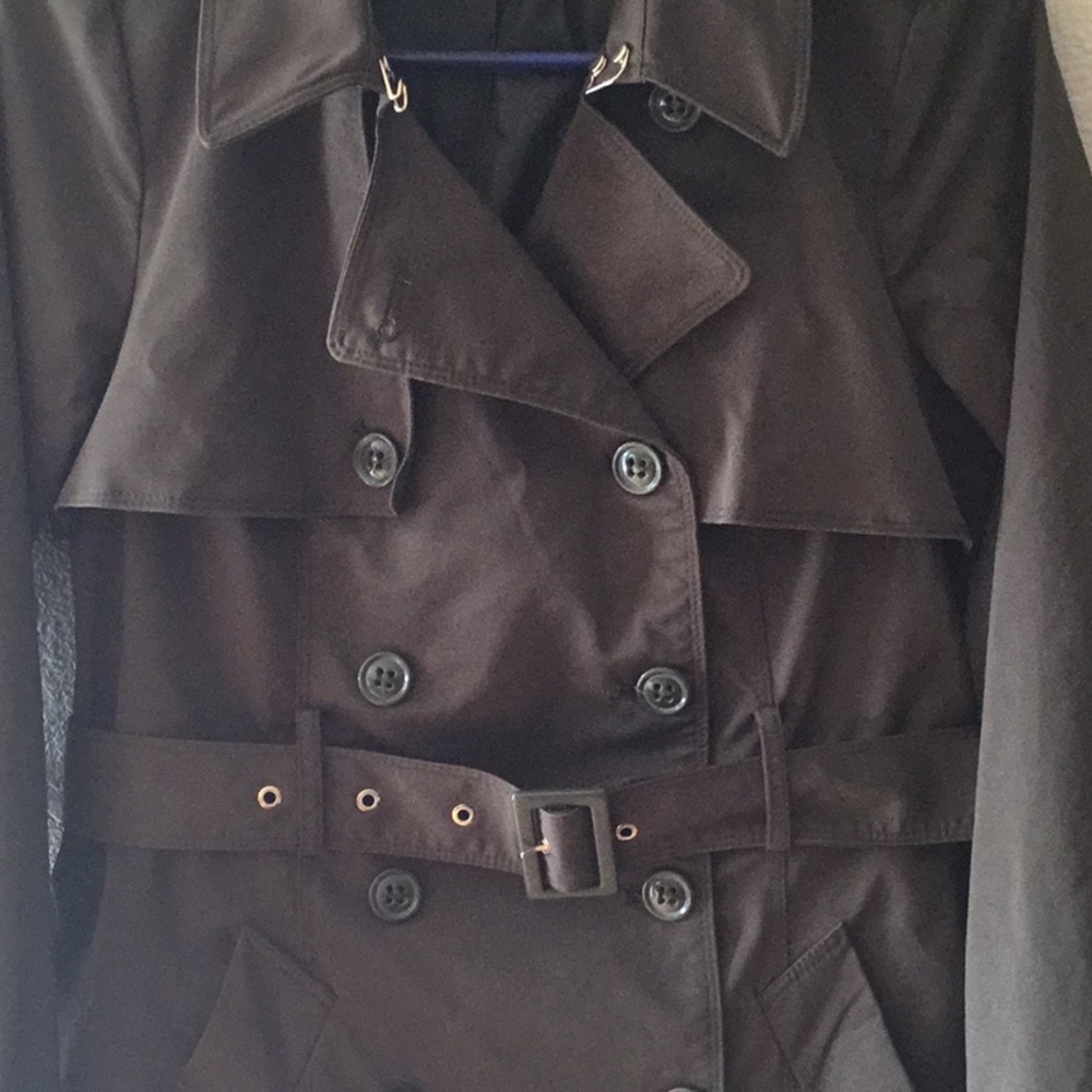 Belted trench coat - Picture 4 of 5